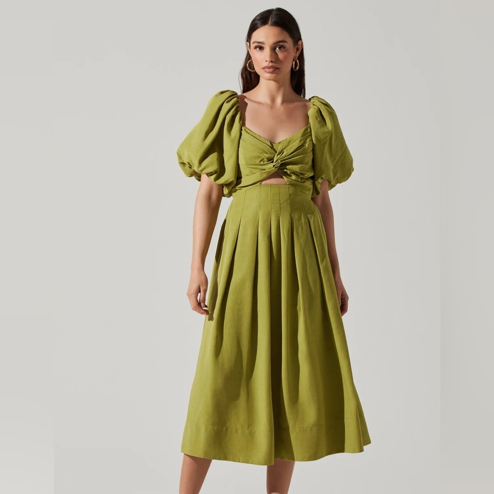 ASTR Olive Green Puff Sleeve Midi Dress